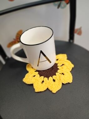 1pc Handmade Sunflower Crochet Coaster - Yellow & Brown
